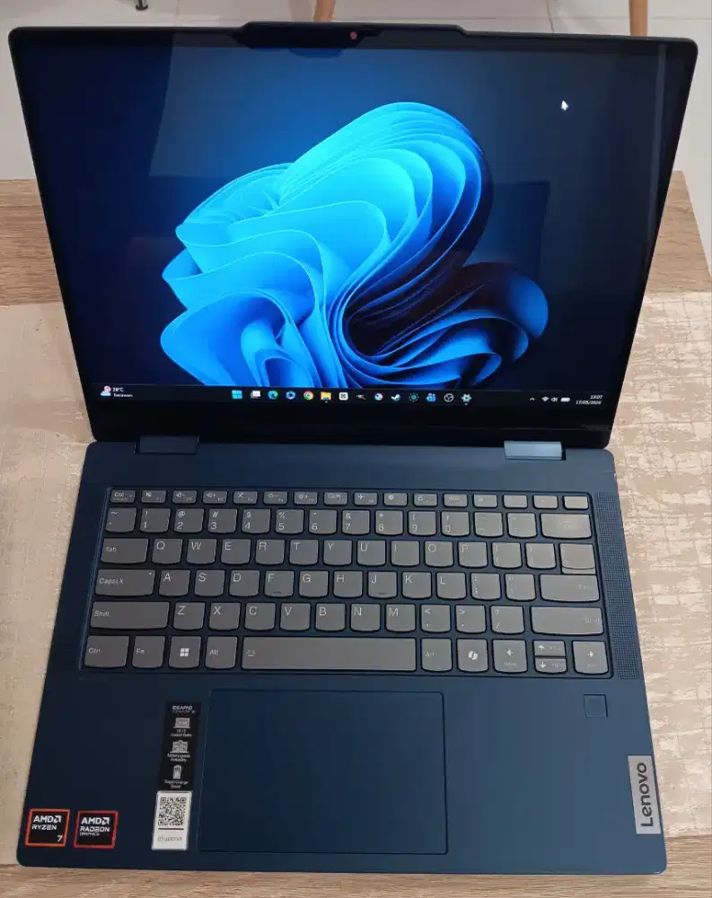 Lenovo IdeaPad 5 2-in-1 14AHP9