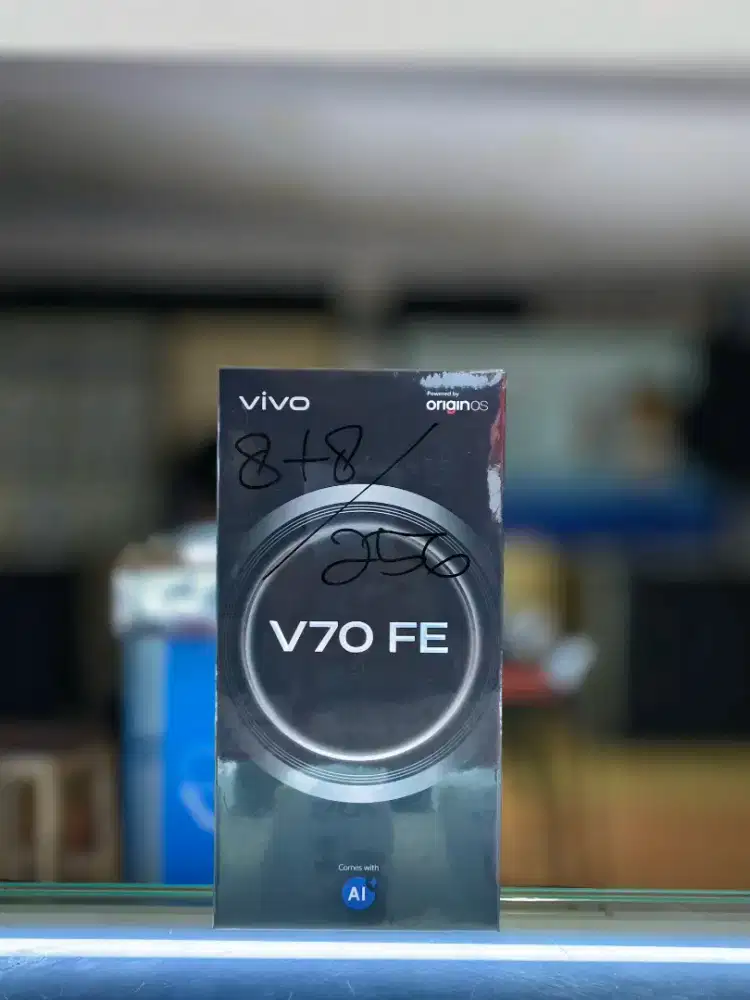 Vivo V70 Fe 5G 8+8/256 (new)