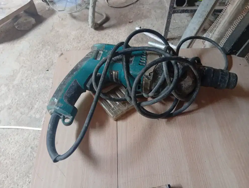 Bor Beton Makita