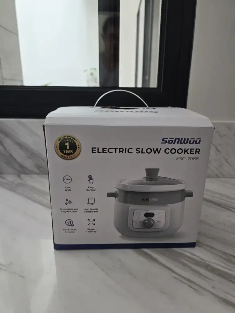 Slow cooker 2L ,  ceramic pot, merek Sanwoo