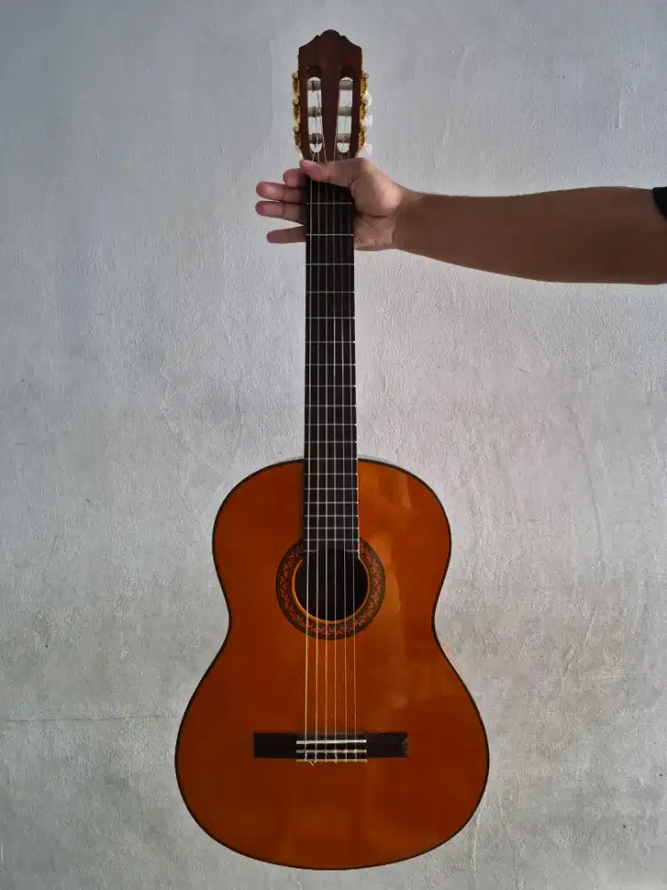 Gitar YAMAHA C70