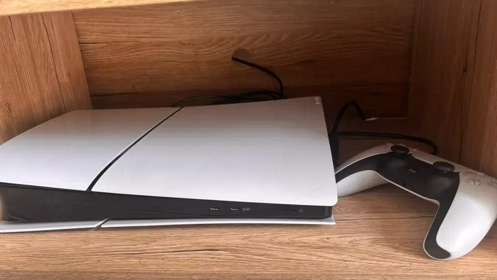 Sony PS5 Slim Digital 1 TB
