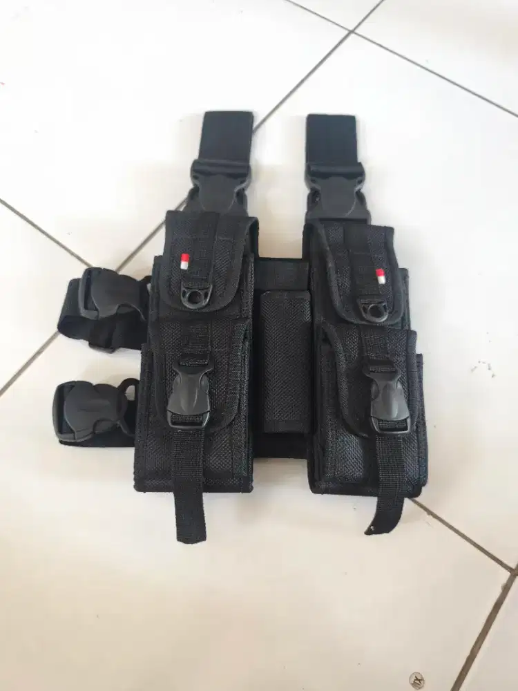 Dijual Tas Magazine Paha TNI/POLRI Baru. Harga 40k net.
