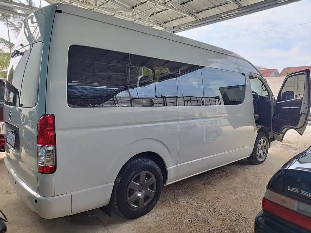 DIJUAL HIACE TAHUN 2024