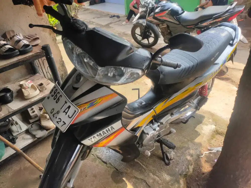 Jupiter mesin badak