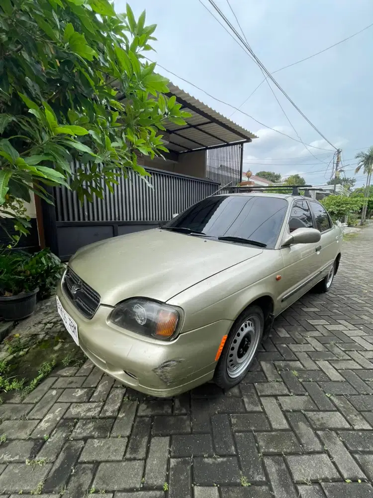 Suzuki Baleno 2000 Bensin