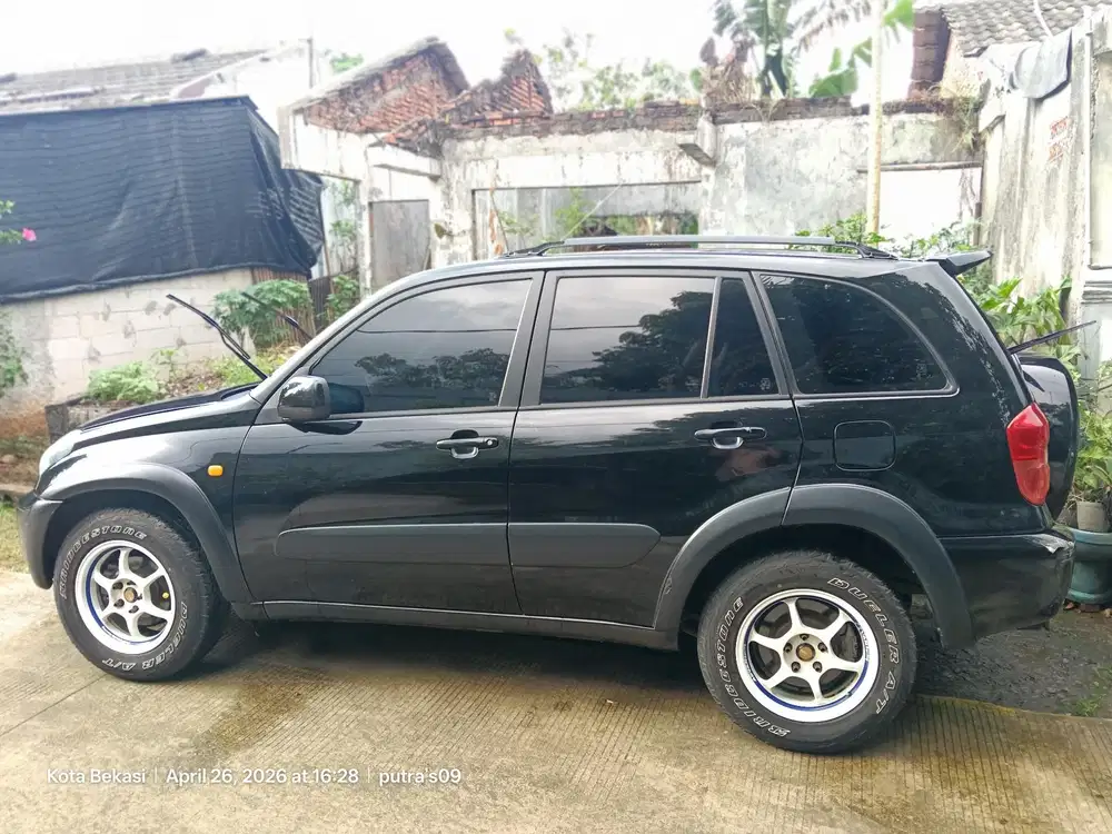 Toyota RAV4 2001 Bensin