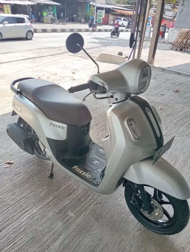 YAMAHA FAZIO LUX 2022