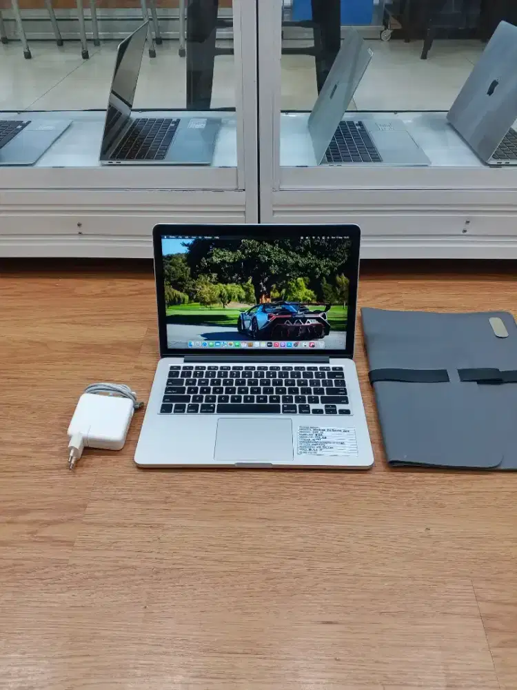 MacBook Pro Retina 13 2015 Core i5 / 8 GB / 256 GB ,, Best Seller