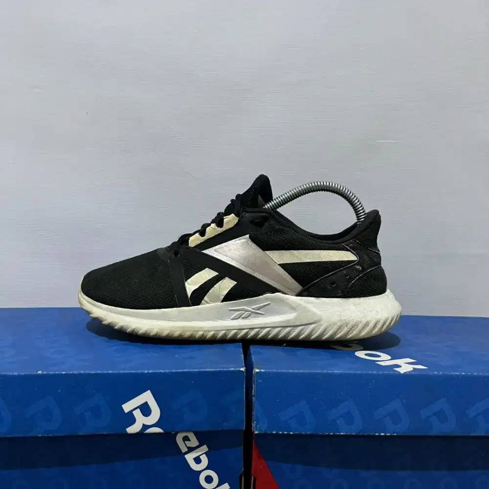 SEPATU REEBOK ENERGYLUX 3.0 SHOES ORIGINAL
