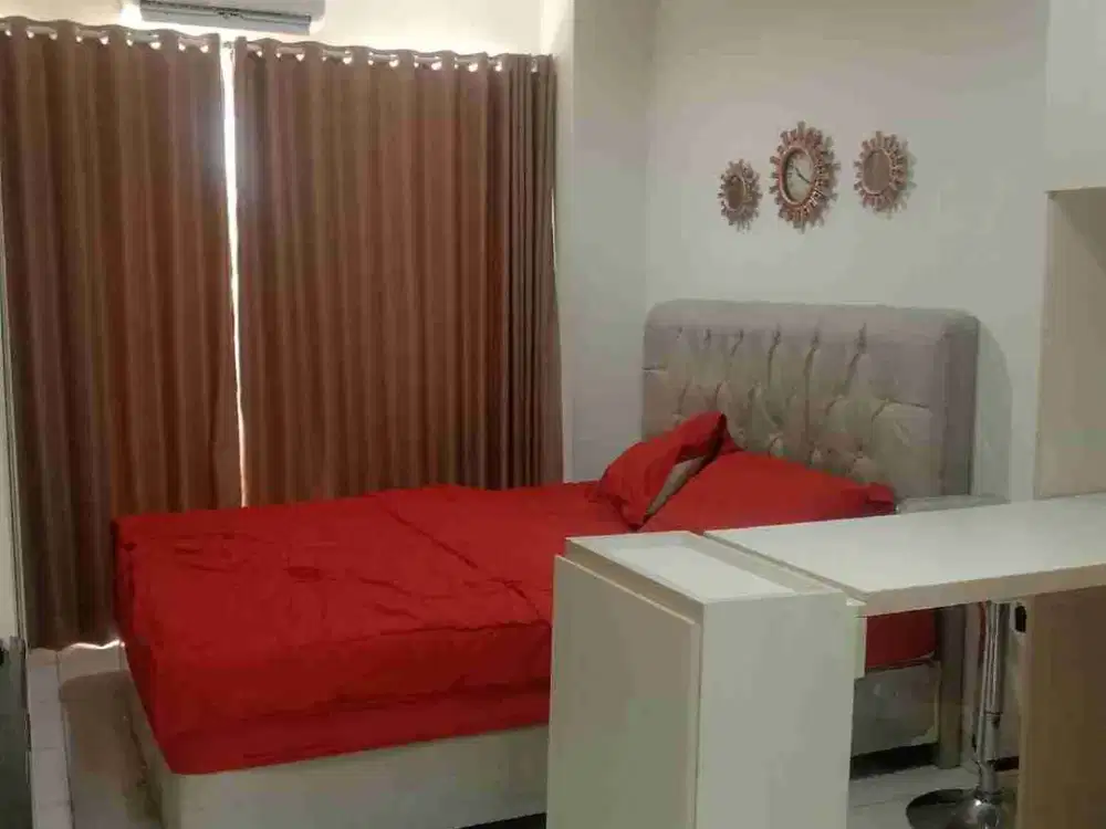 Disewakan Bulanan Studio Deluxe Furnish di Sentul Tower Apartemen – Nyaman & Strategis ( B03 )