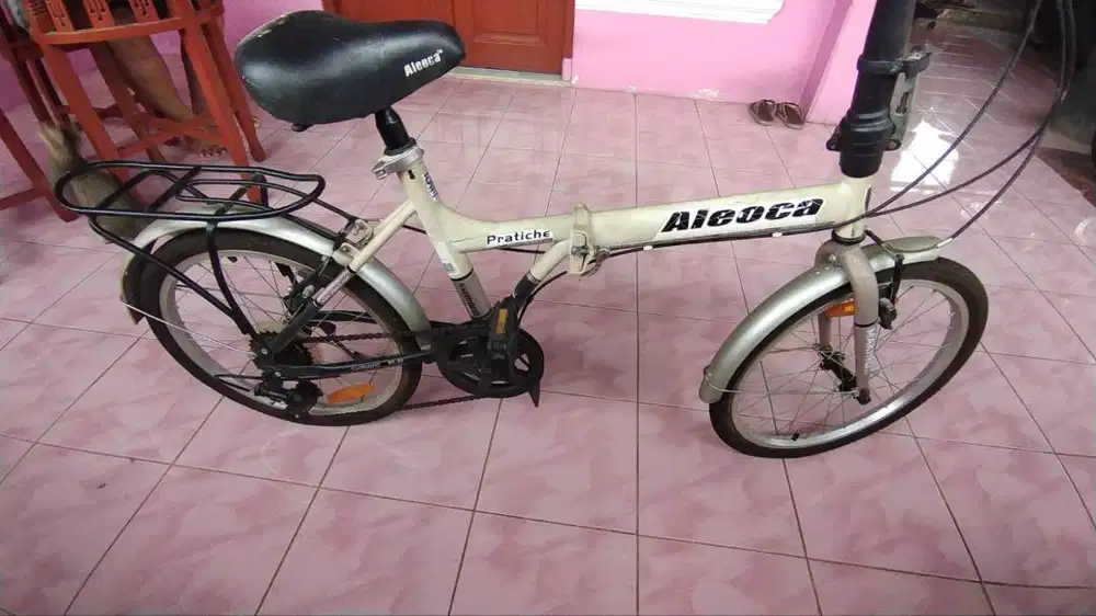 DIJUAL BORONGAN 4 Sepeda Merk Terkenal (Negoo Sampeee Deall)