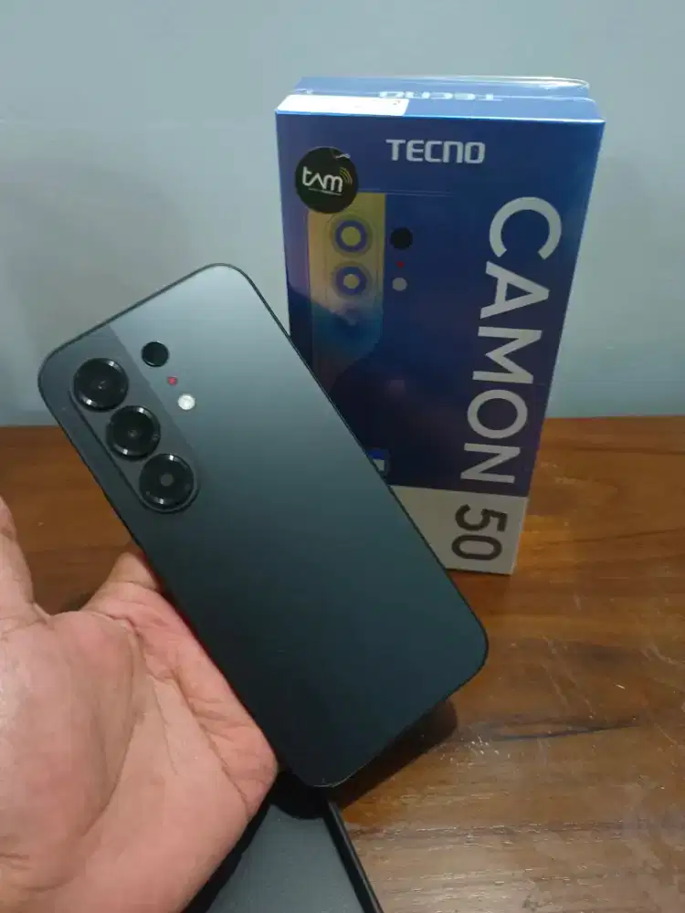 Tecno calon 50 8/256gb black