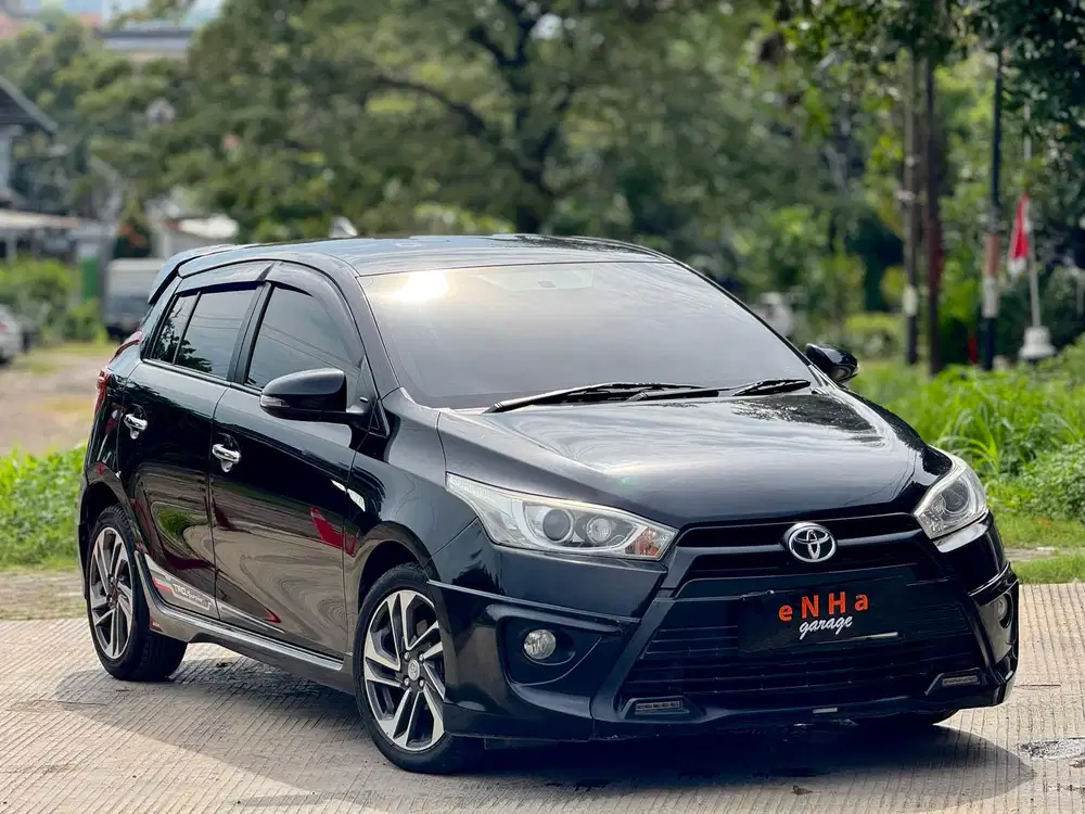 Toyota YARIS TRDs 1.5 Automatic 2017.. eNHa garage Semarang..