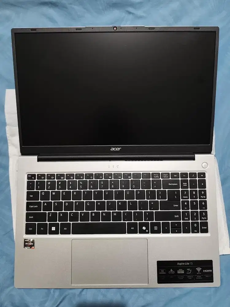 Laptop aspire lite 15