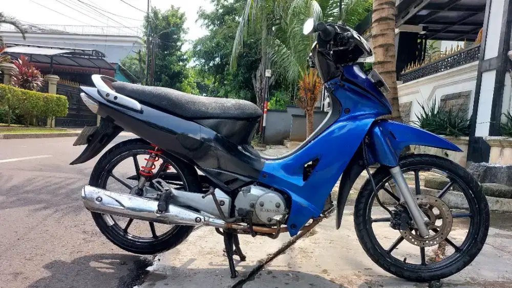 DIJUAL HONDA KARISMA