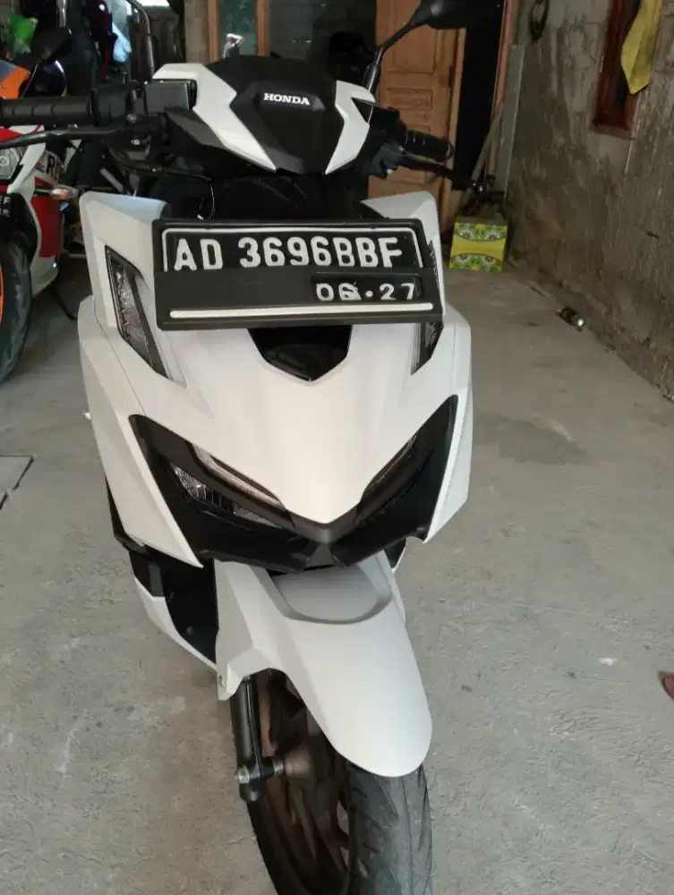 Vario 160 abs iss tertinggi