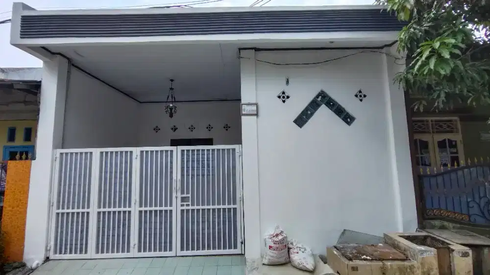 Disewakan rumah di Pondok Ungu Permai 2 lantai 3 kamar tidur
