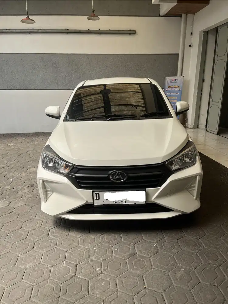 DAIHATSU AYLA X 1.0 2024 AUTOMATIC AT CVT 2025/2023 r