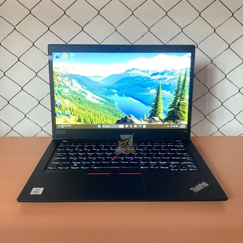 Lenovo Thinkpad T490 / i7 10510U / 16GB / SSD 512GB / W11