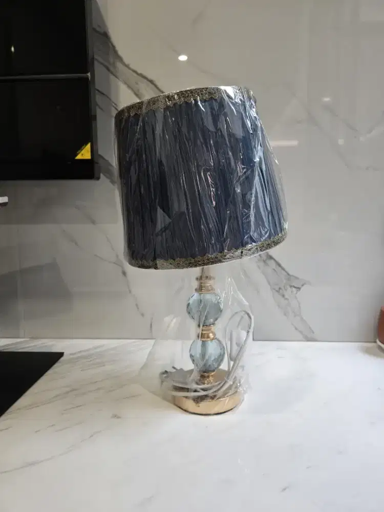 Table lamp  , kondisi baru, stock 6 , ungu dan biru