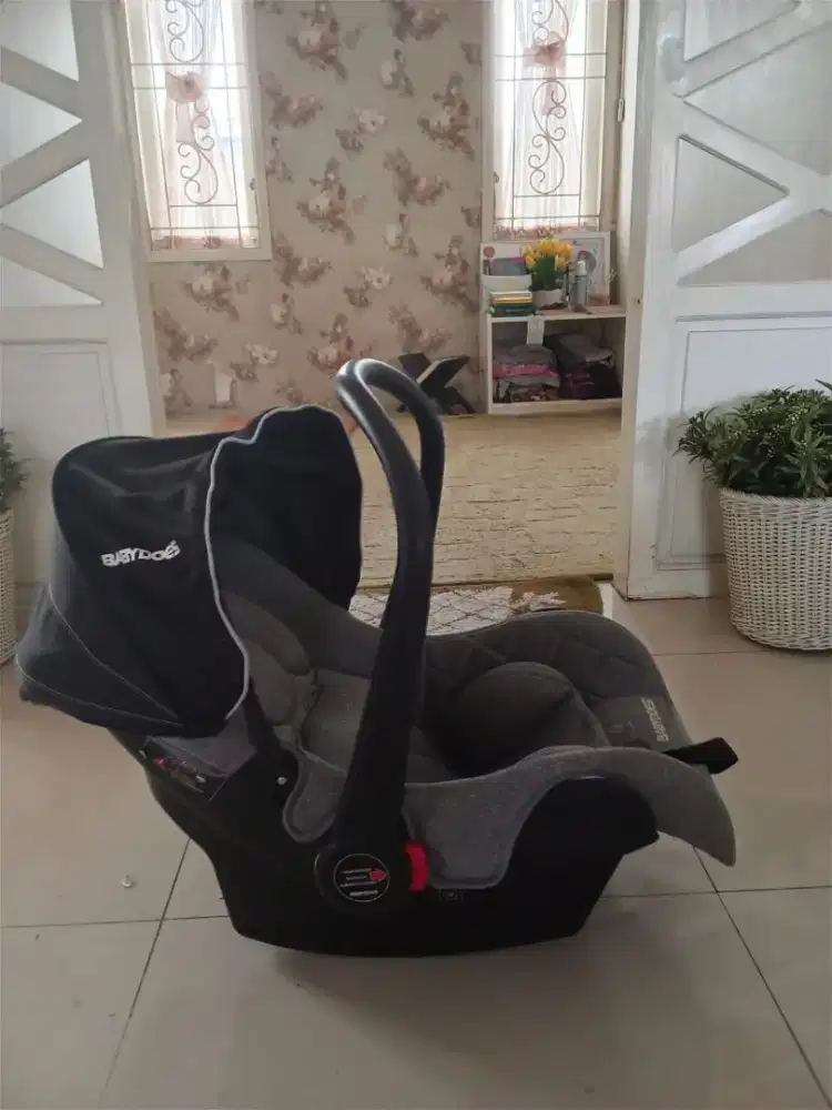 Di jual carseat bayi 200rb