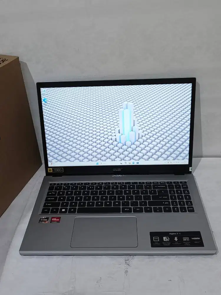 Laptop Acer Aspire 3 Ryzen 3 7320U 4/256 Gb SSD 15,6 Fhd Windows 11