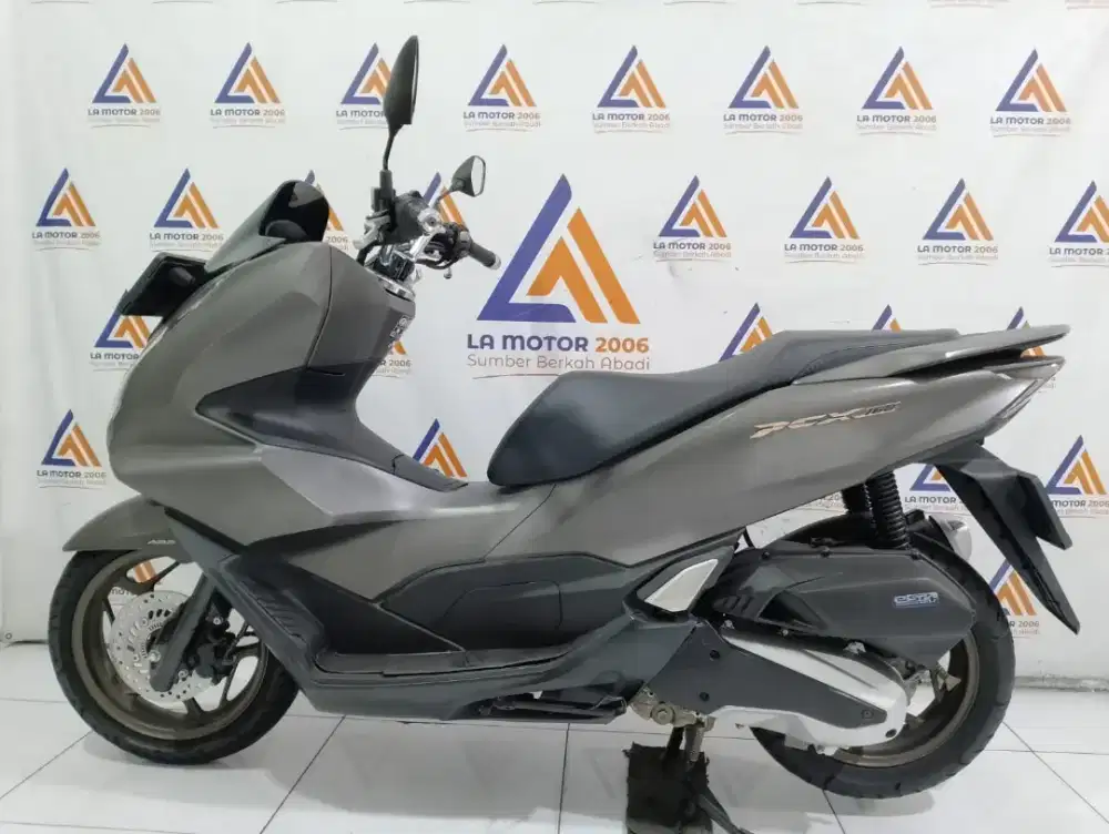 SIAP PAKAI | GRESS LIKE NEW | GARANSI MESIN | MESIN HALUS | KREDIT/TT
