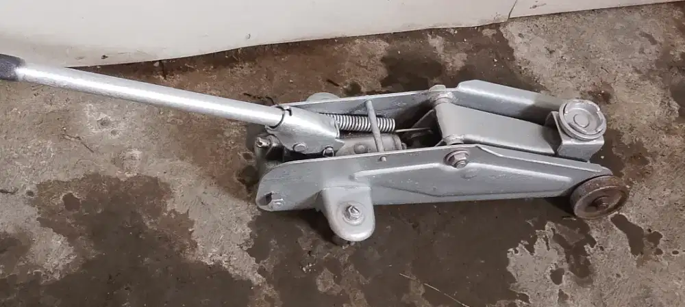 Dongkrak Boyo 2ton normal