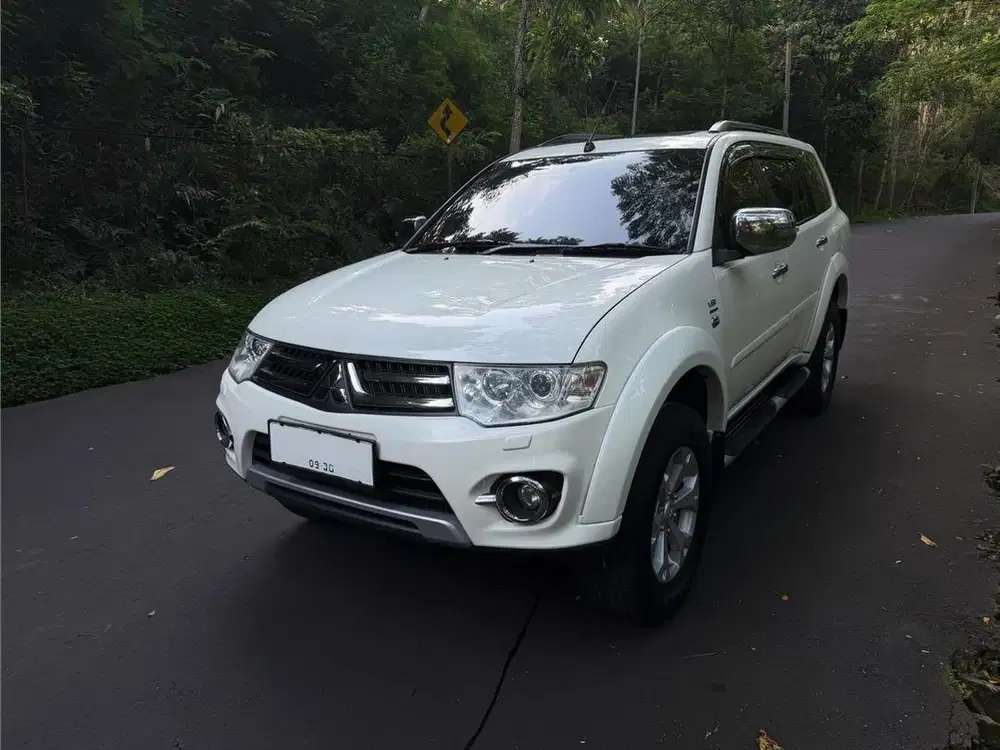 Pajero sport dakar VGT putih 2015