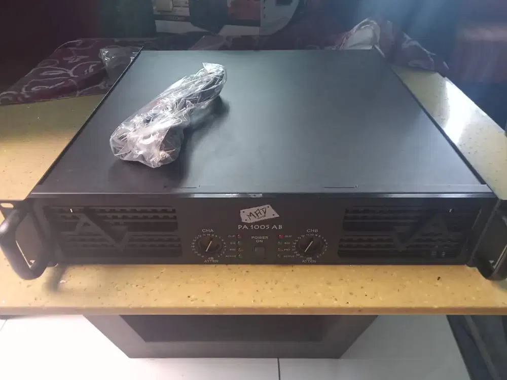 Power Amplifier MAD Audio PA 1005 AB