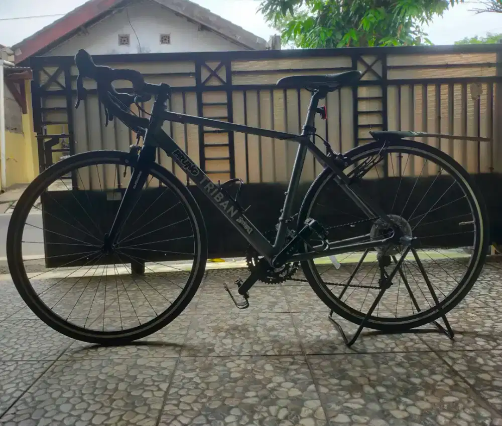SEPEDA ROADBIKE TRIBAN RC120 ABYSS GREY