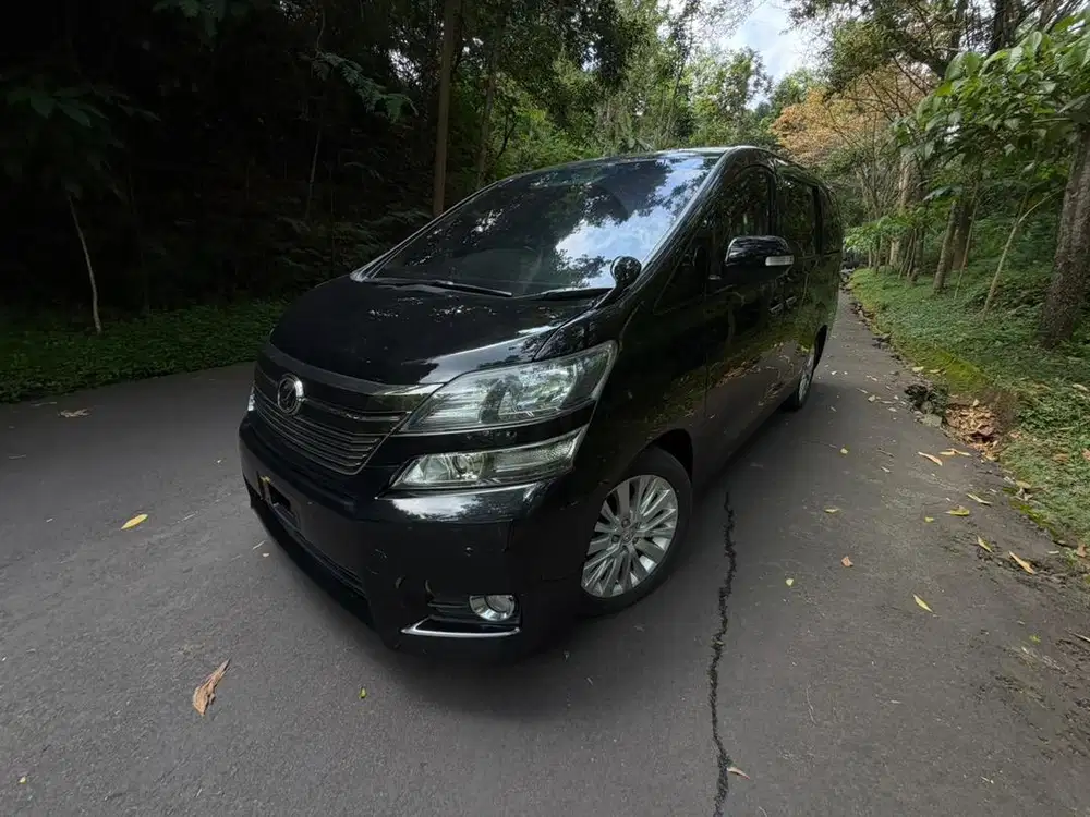 Vellfire 2014 Hitam terawat