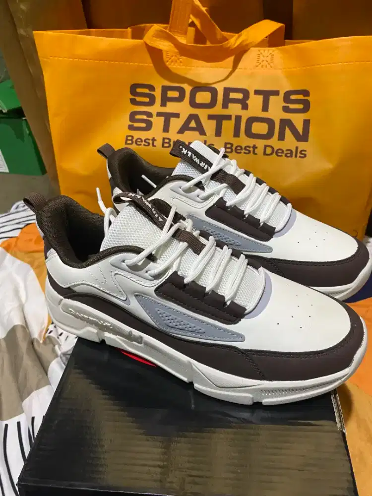 Sepatu airwalk casual