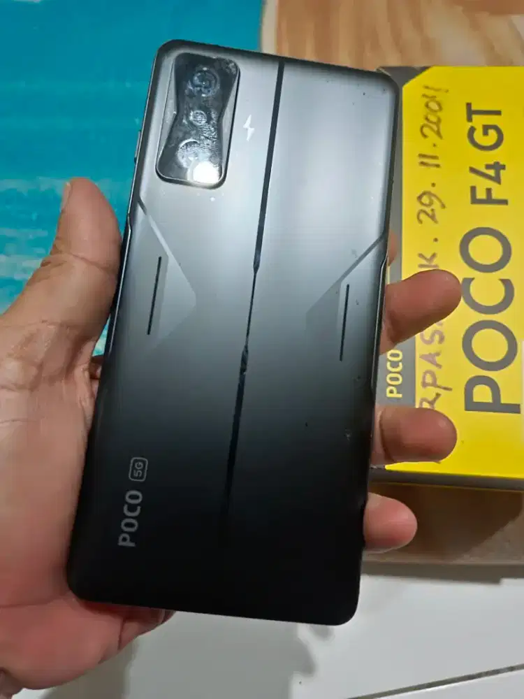 Poco F4 GT ram 12/256 NFc
Fullset