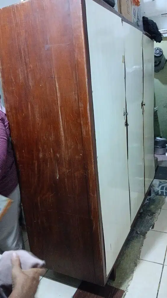 Jual Lemari Jati 3 Pintu