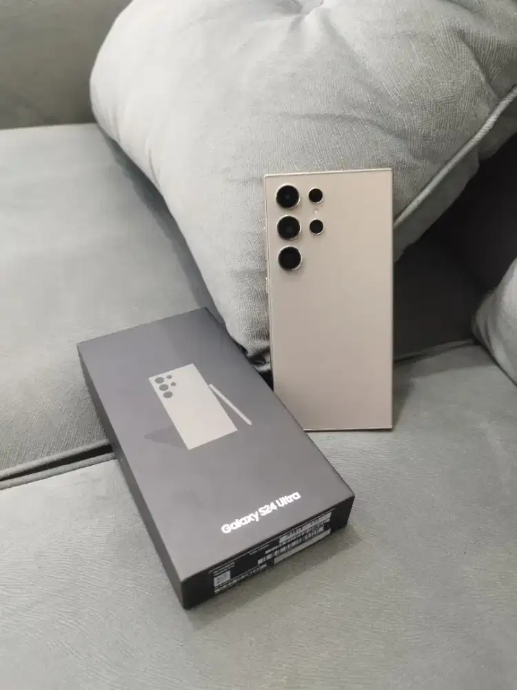 Samsung S24 ultra 12/256gb