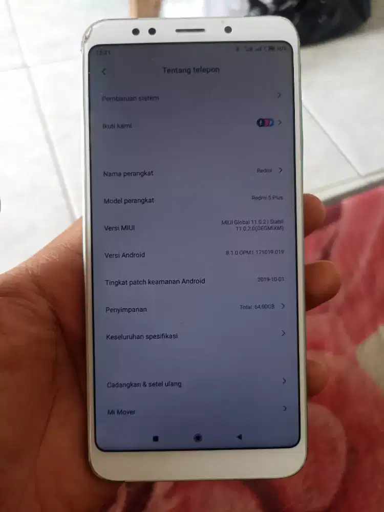 Redmi 5 plus 4/64 hp+Casan
