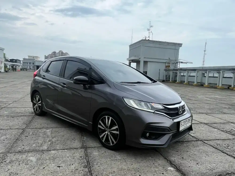[LOW km] Honda JAZZ RS CVT 2018
