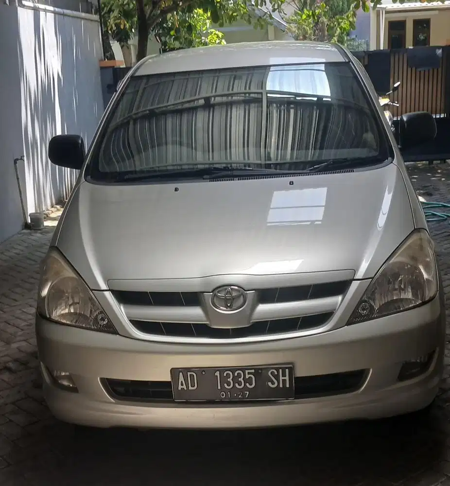 Innova Type G 2006