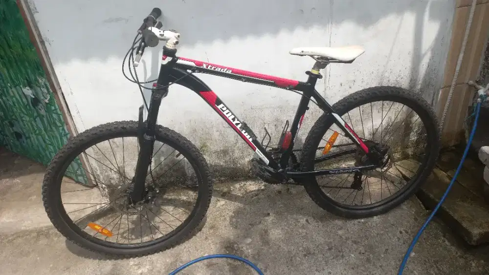 Polygon xtrada uk 26
