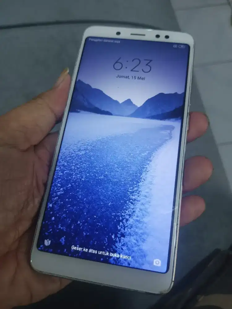 Xiaomi note 5.. 4/64.. hrg jelass murrahe