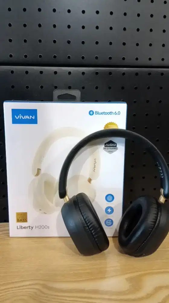 WIRELESS HEADPHONE