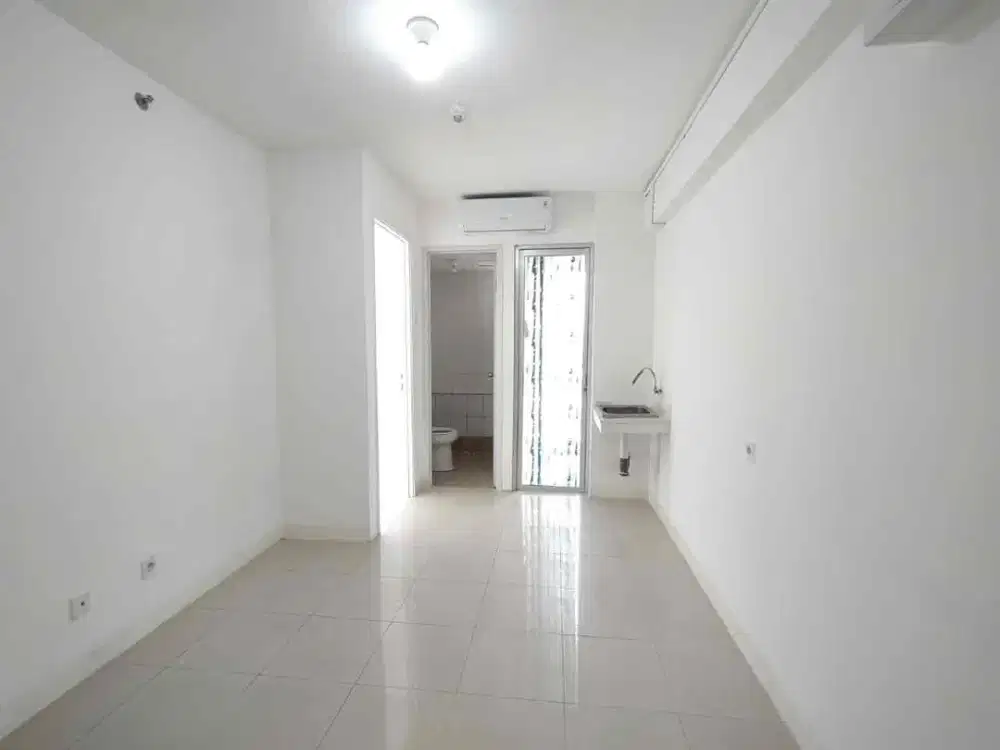 Disewakan 2BR Kosongan Lt Rendah Samping Mall Tower Dahlia
