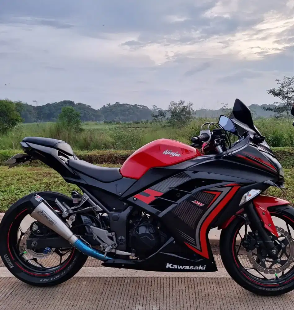 Jual Santai Kawasaki Ninja 250 FI Old 2015