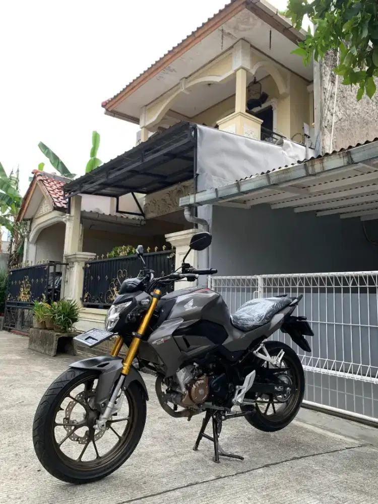 ALL NEW HONDA CB 150 R STREET FIRE SE 2021 KM 8 RB PERAK