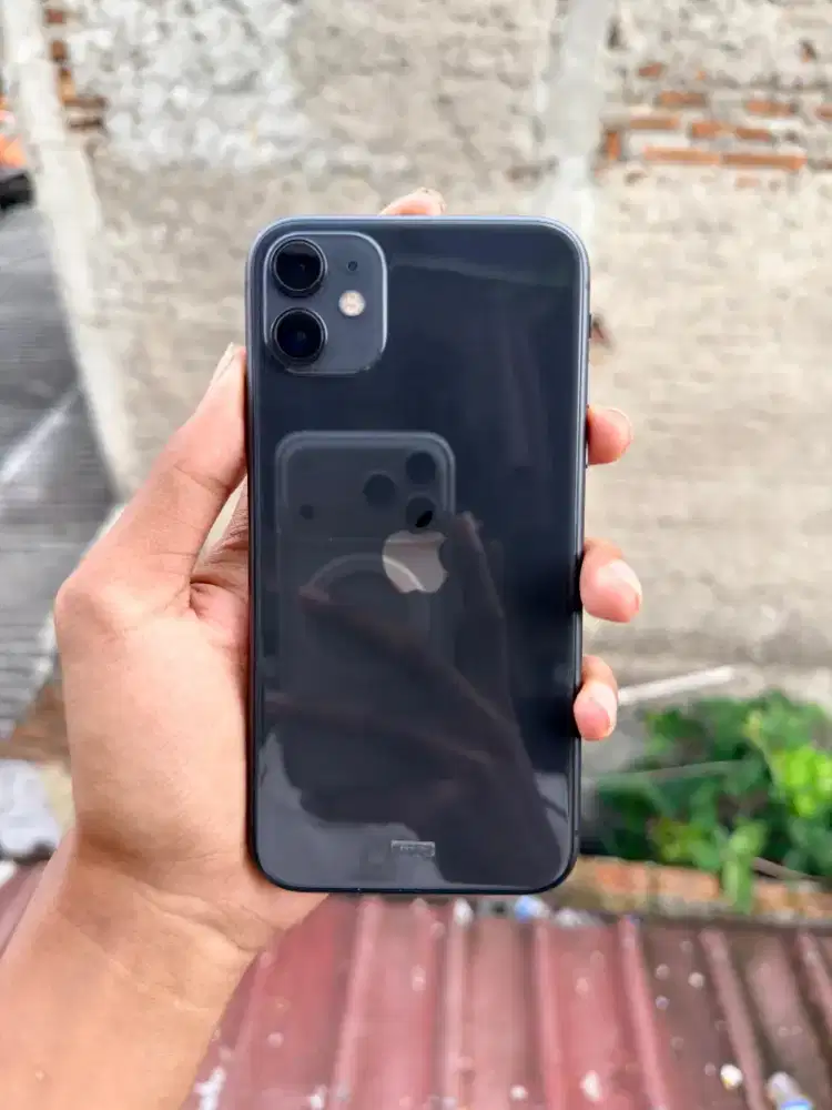 iPhone 11 64gb iBox