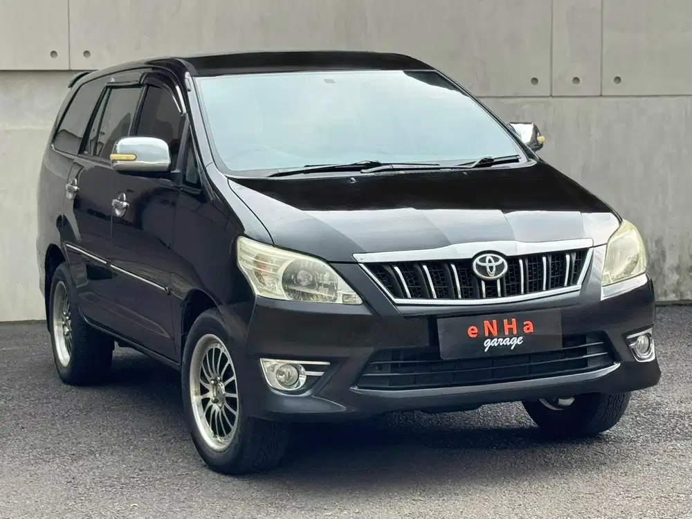 Plat H.. Toyota GRAND INNOVA E 2.5 M/T 2011.. eNHa garage Semarang..