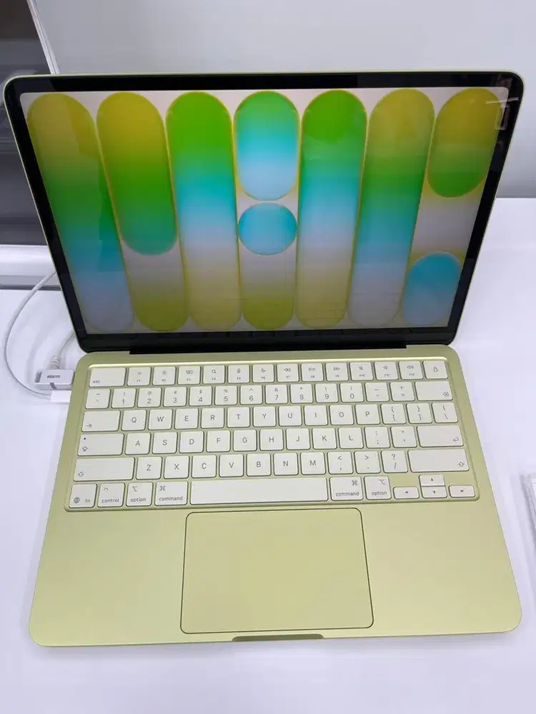 Macbook Neo new iBox
