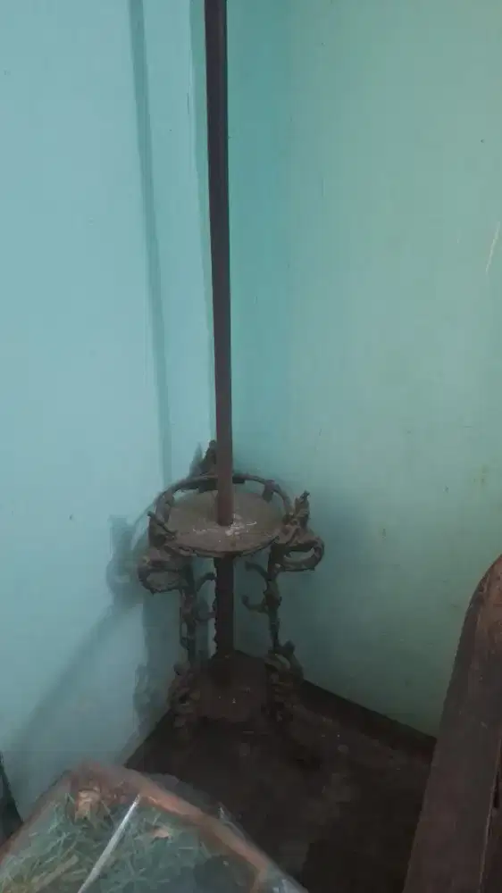 Tombak sepuh koleksi.